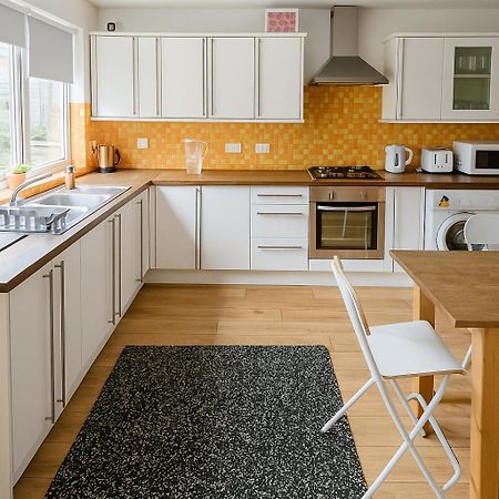 Beautiful House In The Heart Of A Golf Course. Apartment Manchester Exterior foto