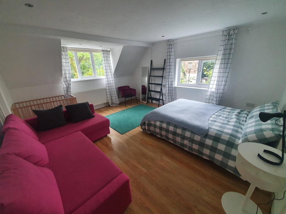 Beautiful House In The Heart Of A Golf Course. Apartment Manchester Exterior foto