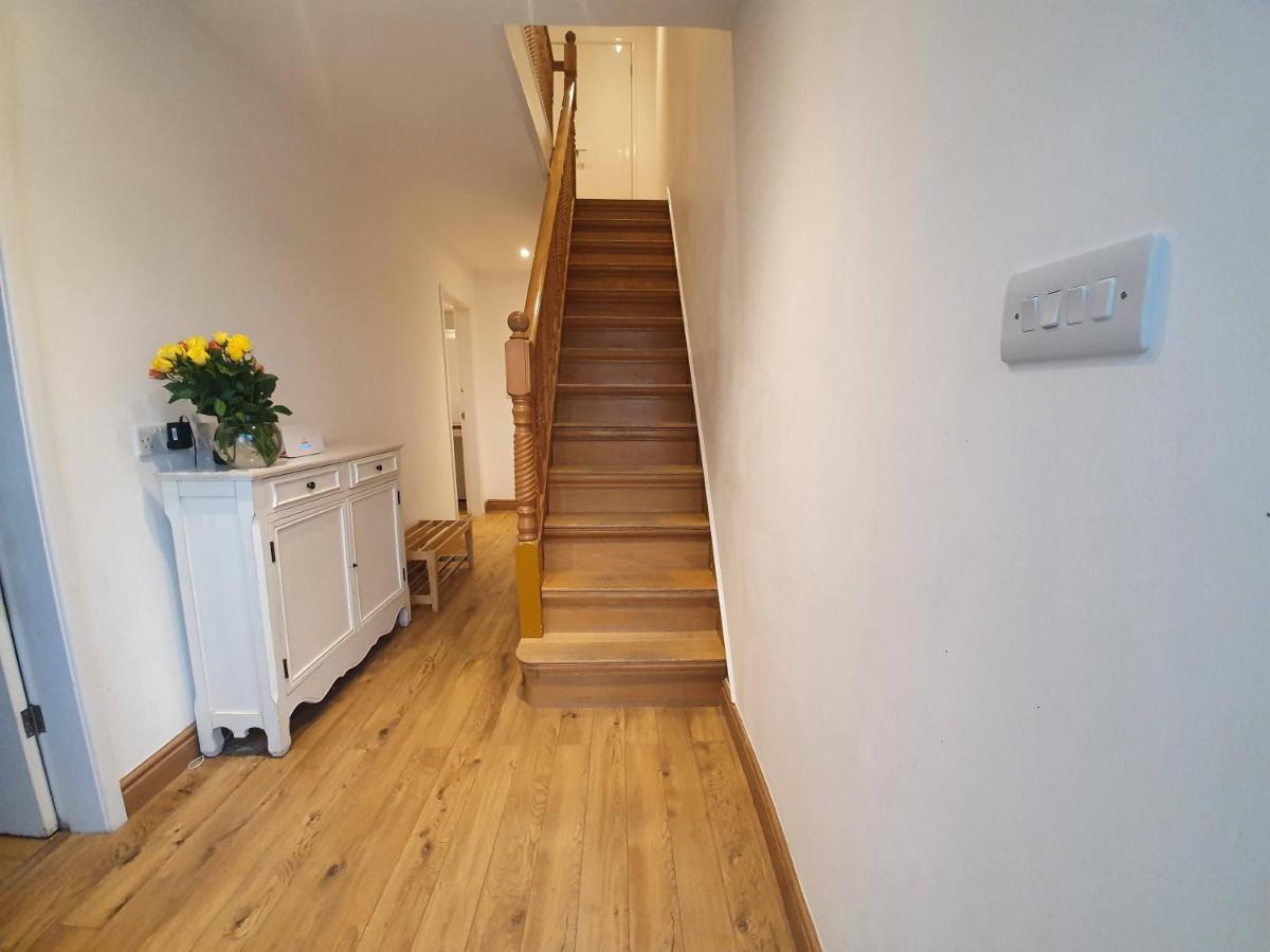 Beautiful House In The Heart Of A Golf Course. Apartment Manchester Exterior foto