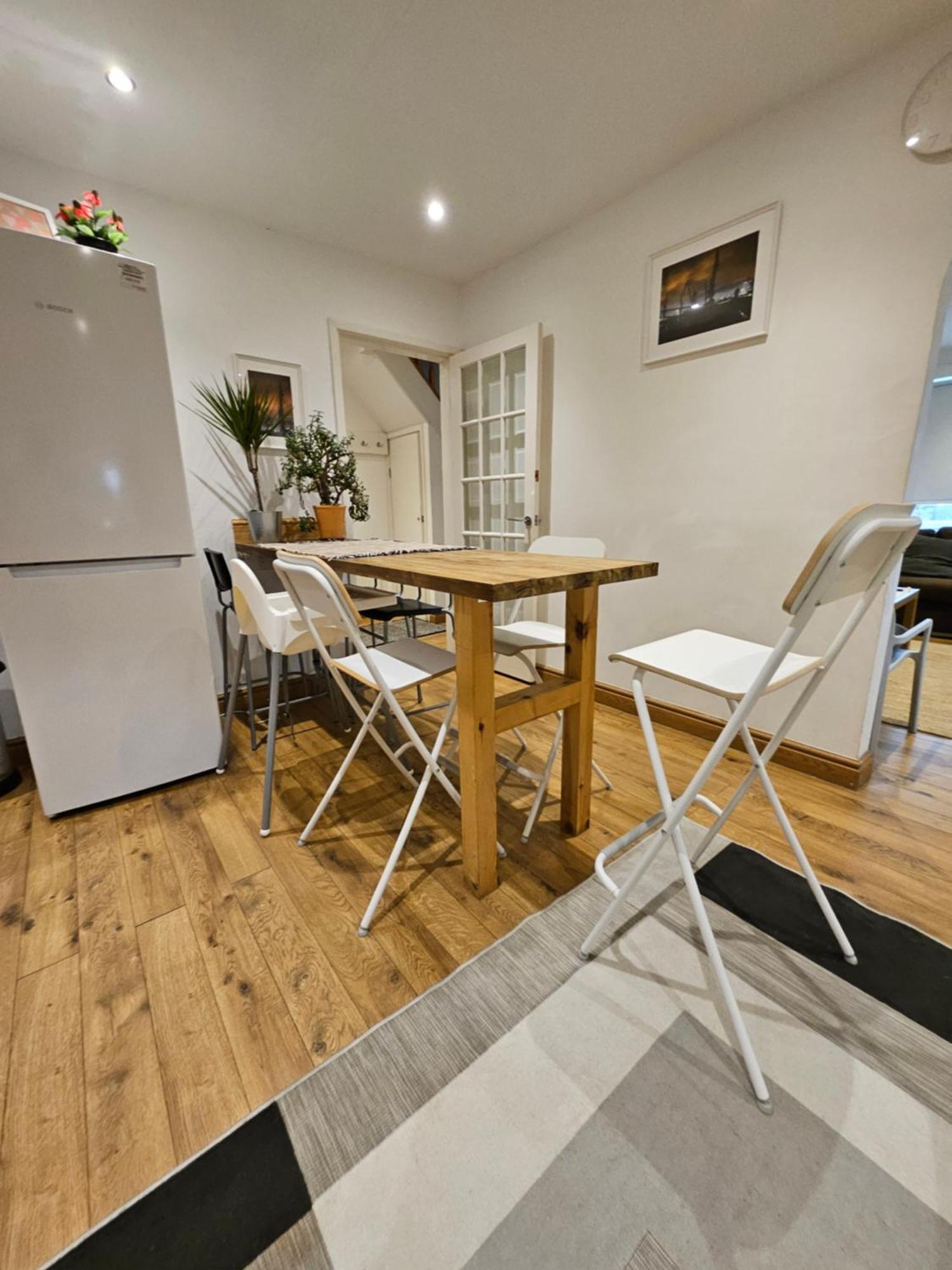 Beautiful House In The Heart Of A Golf Course. Apartment Manchester Exterior foto